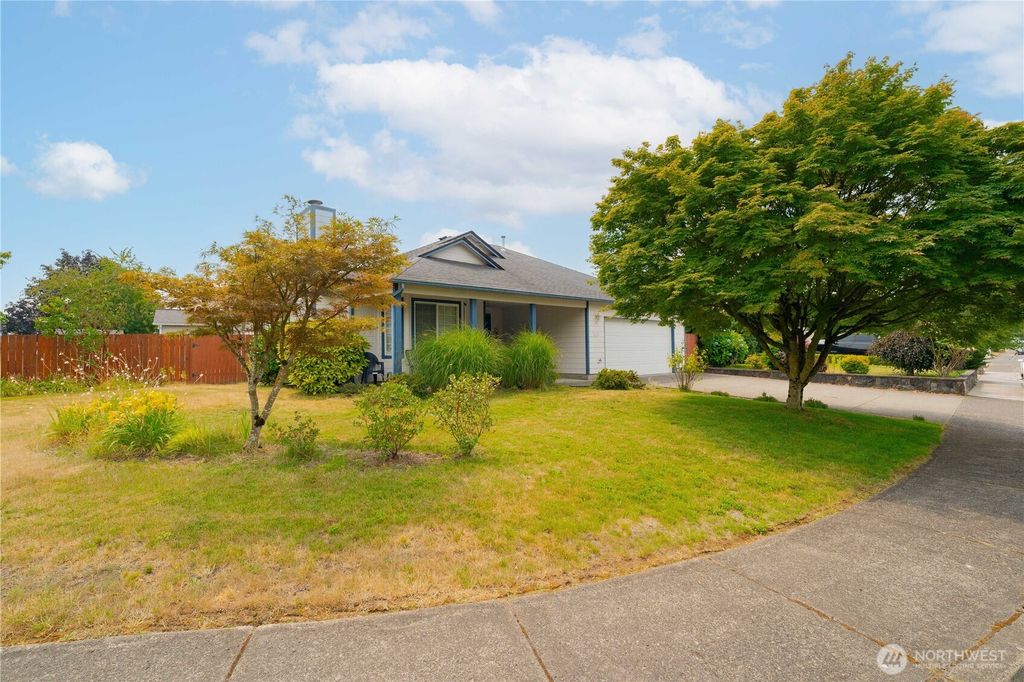 16007 NE Hickory Street, Vancouver, WA 98682