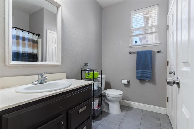 9744 Garnet Ct, Live Oak, CA 95953