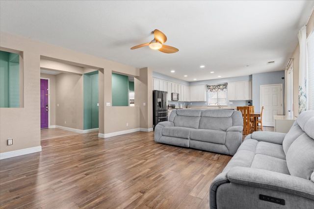 9744 Garnet Ct, Live Oak, CA 95953