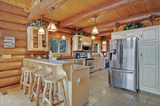 2230 Orchard Trail Way, Sevierville, TN 37862