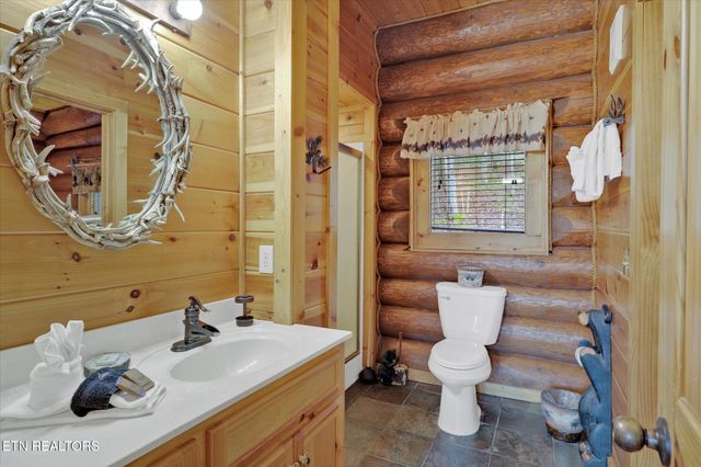 2230 Orchard Trail Way, Sevierville, TN 37862