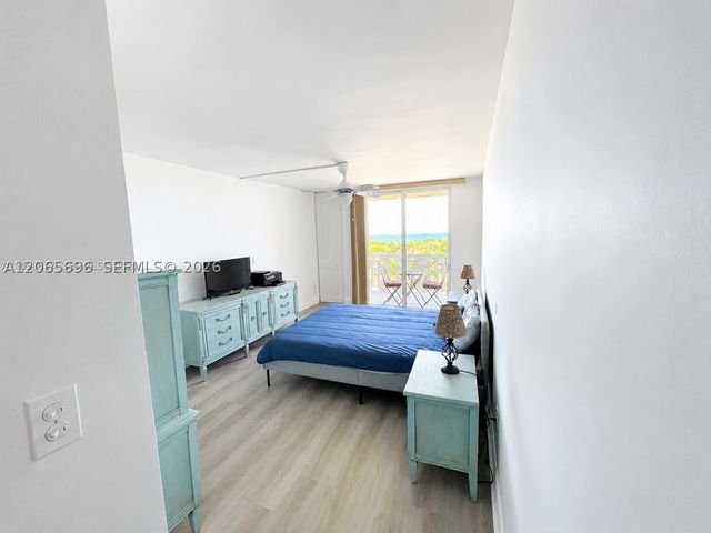 8233 Harding Ave 703, Miami Beach, FL 33141