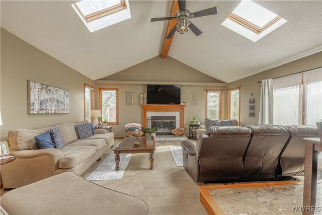 313 Shetland Drive, Amherst, NY 14221