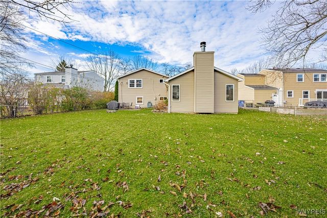 313 Shetland Drive, Amherst, NY 14221