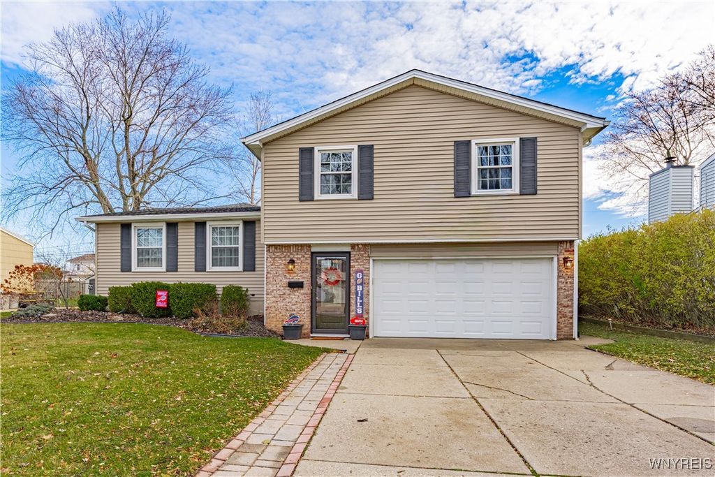 313 Shetland Drive, Amherst, NY 14221