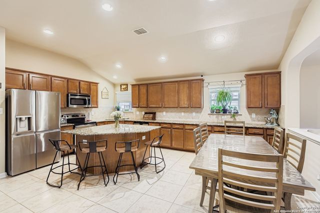 7815 Silver Grove, San Antonio, TX 78254