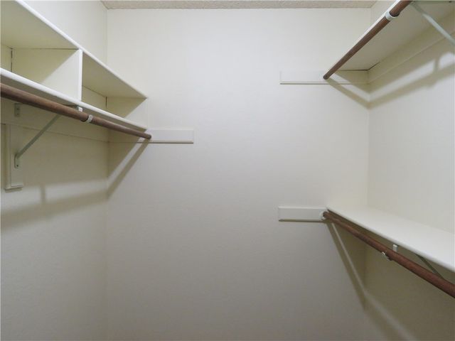 4040 Canyon Hills Drive, Kingman, AZ 86409