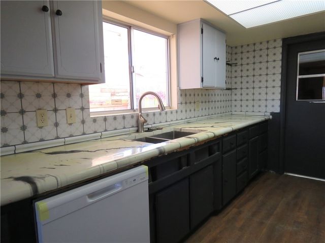 4040 Canyon Hills Drive, Kingman, AZ 86409