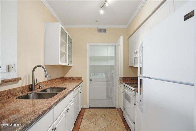 1701 E COLTER Street 333, Phoenix, AZ 85016