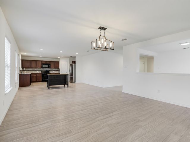 4509 Maplewood Avenue, Balch Springs, TX 75180