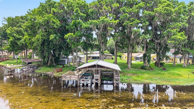 7588 S CRESCENT LOOP, Floral City, FL 34436