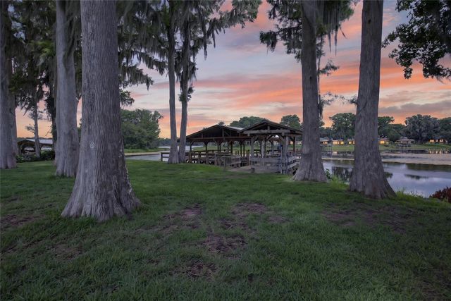 7588 S CRESCENT LOOP, Floral City, FL 34436