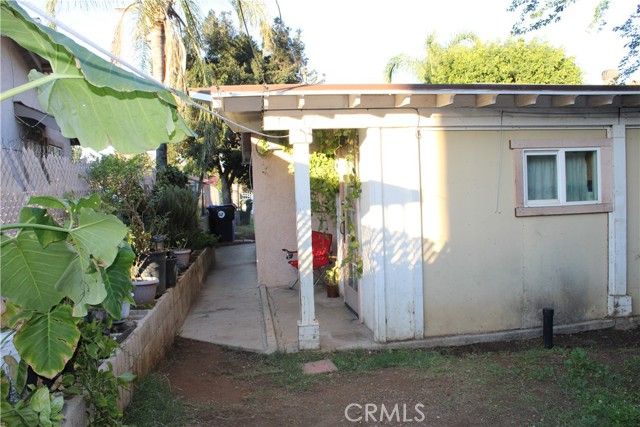 6392 Rustic, Jurupa Valley, CA 92509