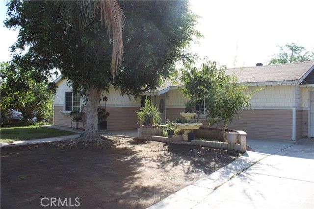 6392 Rustic, Jurupa Valley, CA 92509