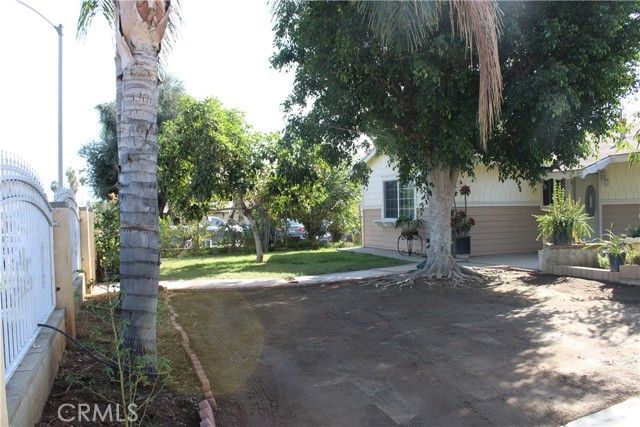 6392 Rustic, Jurupa Valley, CA 92509