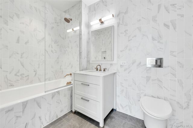 107-06 Queens Boulevard 9G, Forest Hills, NY 11375