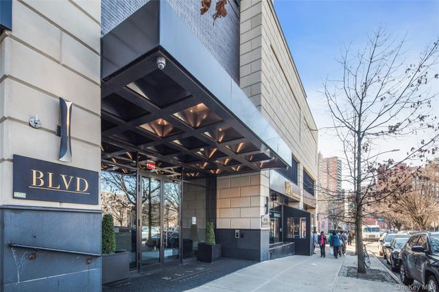107-06 Queens Boulevard 9G, Forest Hills, NY 11375