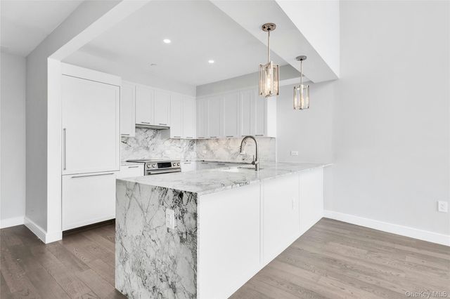 107-06 Queens Boulevard 9G, Forest Hills, NY 11375