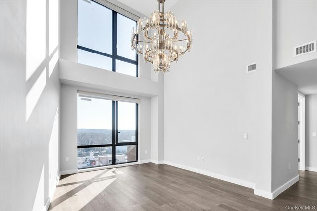 107-06 Queens Boulevard 9G, Forest Hills, NY 11375
