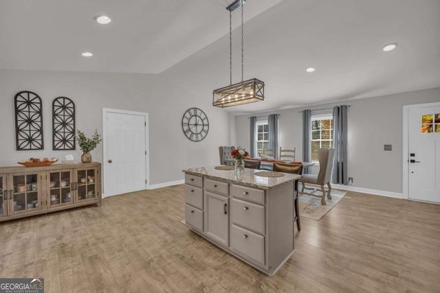 1023 Hickory Nut Lane, Lawrenceville, GA 30043