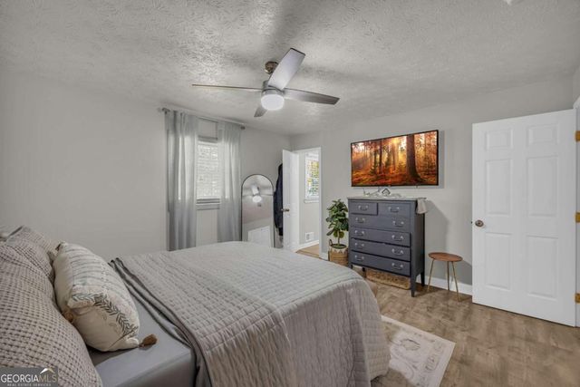 1023 Hickory Nut Lane, Lawrenceville, GA 30043