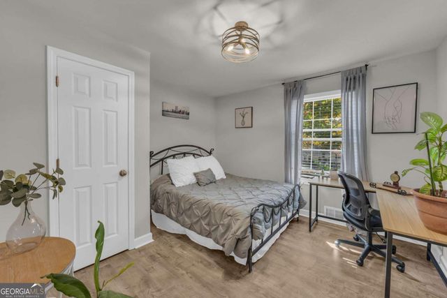 1023 Hickory Nut Lane, Lawrenceville, GA 30043