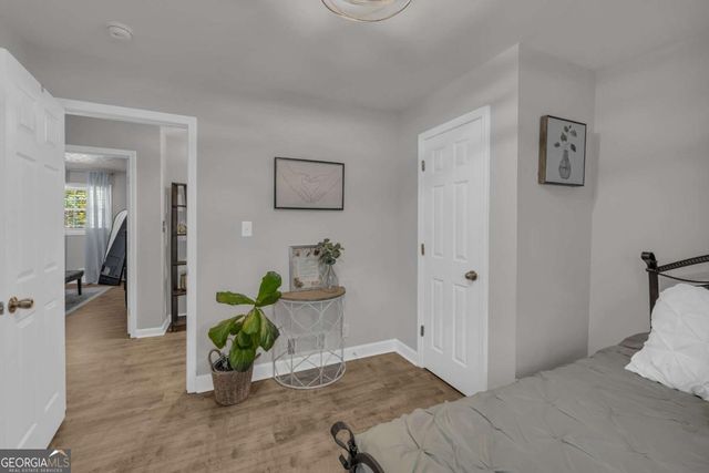 1023 Hickory Nut Lane, Lawrenceville, GA 30043