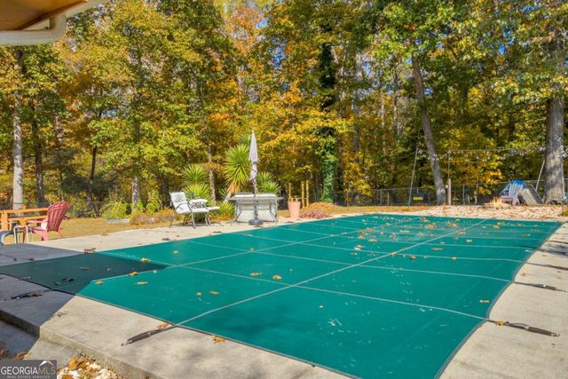 1023 Hickory Nut Lane, Lawrenceville, GA 30043