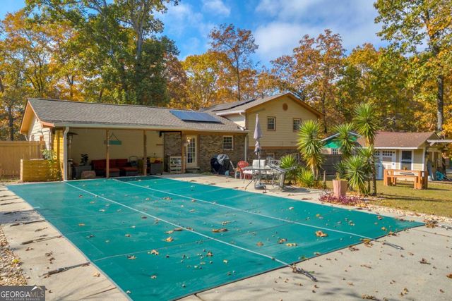 1023 Hickory Nut Lane, Lawrenceville, GA 30043