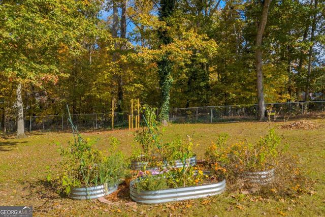 1023 Hickory Nut Lane, Lawrenceville, GA 30043