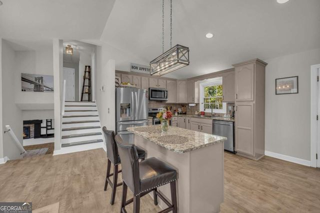 1023 Hickory Nut Lane, Lawrenceville, GA 30043