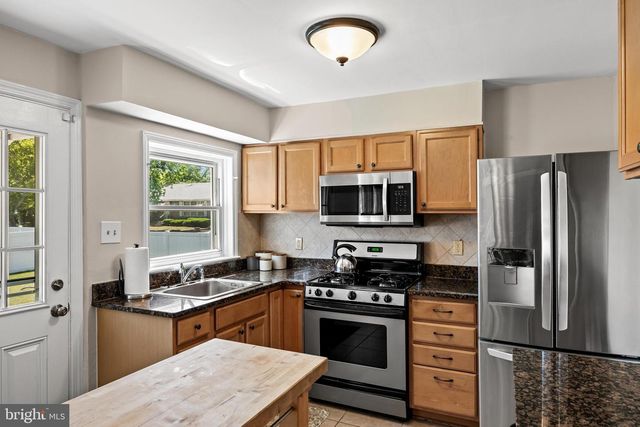 7004 IRVING AVE, Pennsauken, NJ 08109
