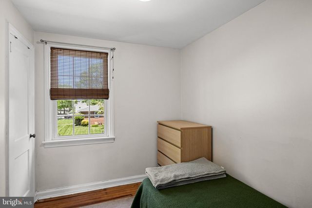 7004 IRVING AVE, Pennsauken, NJ 08109