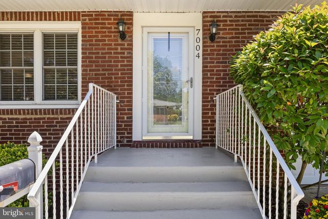 7004 IRVING AVE, Pennsauken, NJ 08109