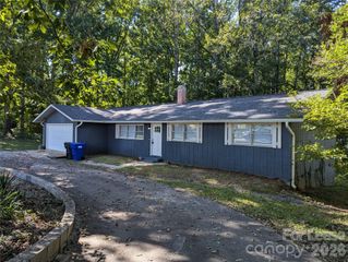 3208 Charlotte Highway, Mooresville, NC 28117