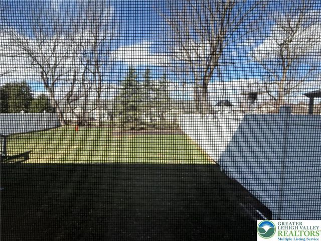 1530 Hawthorn Drive, Forks Twp, PA 18040