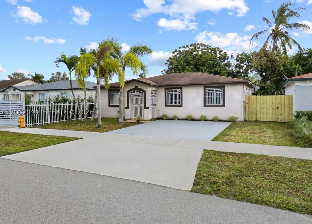 28901 SW 150th PL, Homestead, FL 33033