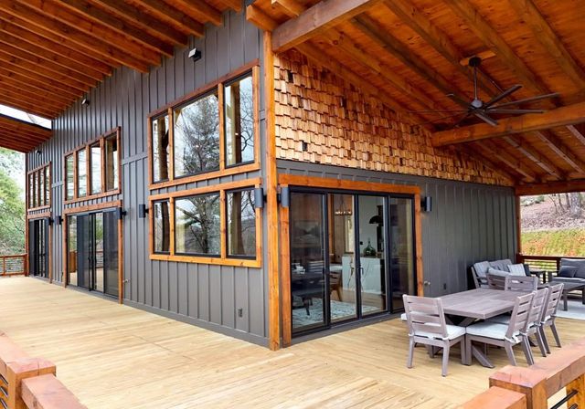391 Sunrock Mountain Road, Blue Ridge, GA 30513