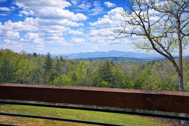 391 Sunrock Mountain Road, Blue Ridge, GA 30513