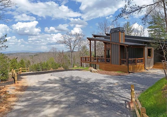 391 Sunrock Mountain Road, Blue Ridge, GA 30513
