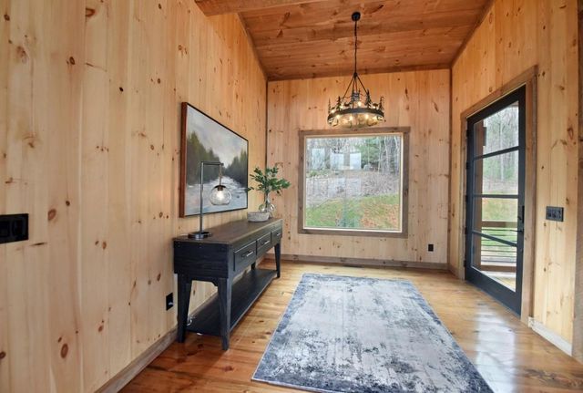 391 Sunrock Mountain Road, Blue Ridge, GA 30513
