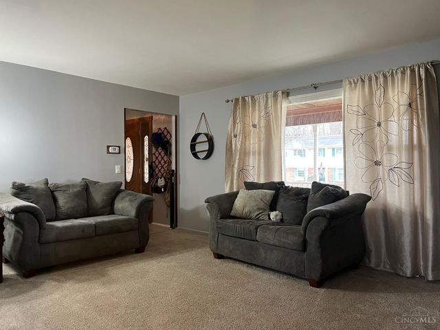 9136 Yellowwood Drive, Colerain Twp, OH 45251