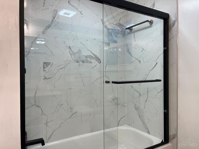 9136 Yellowwood Drive, Colerain Twp, OH 45251