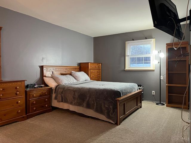 9136 Yellowwood Drive, Colerain Twp, OH 45251