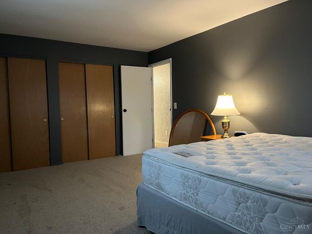 9136 Yellowwood Drive, Colerain Twp, OH 45251