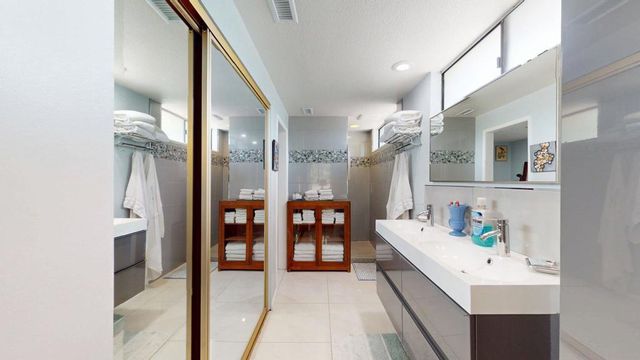 2615 E Palm Oasis Street, Palm Springs, CA 92264