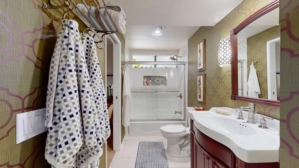 Image 24 of property listing at 2615 E Palm Oasis Street, Palm Springs, CA 92264