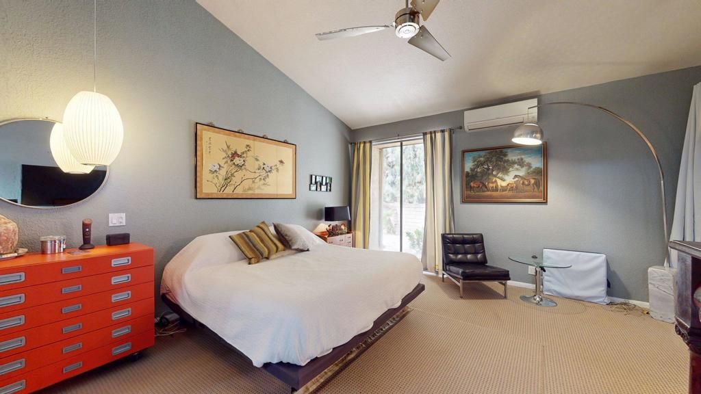 Image 9 of property listing at 2615 E Palm Oasis Street, Palm Springs, CA 92264