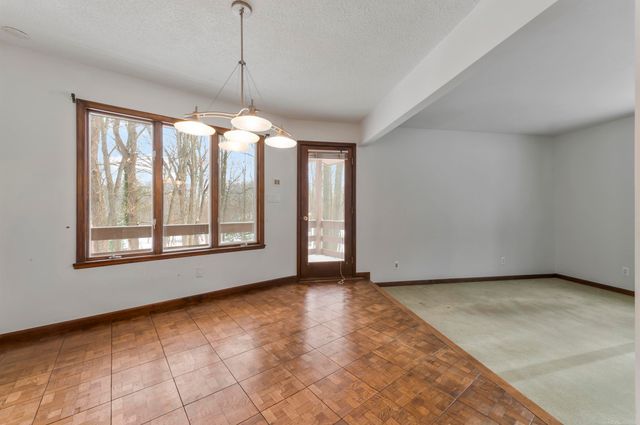 5033 Lockwood Drive, Washington Twp, MI 48094