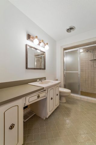 5033 Lockwood Drive, Washington Twp, MI 48094